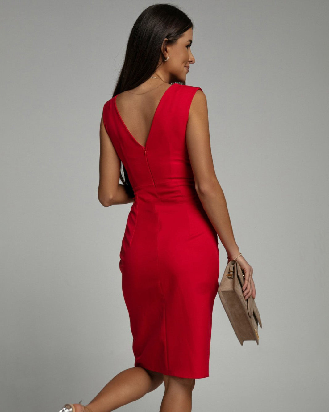 Isa™ | Dress with V-Neck and Slit