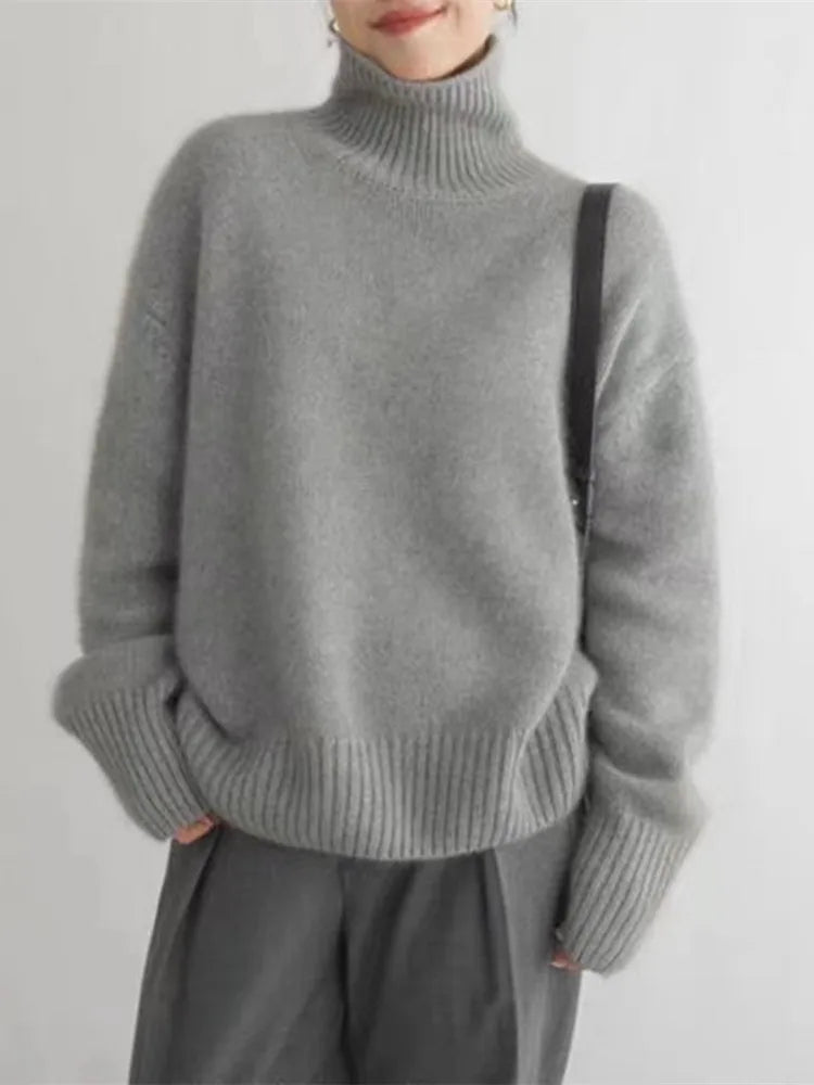Amaya™ | Luxe Cashmere Turtleneck Sweater